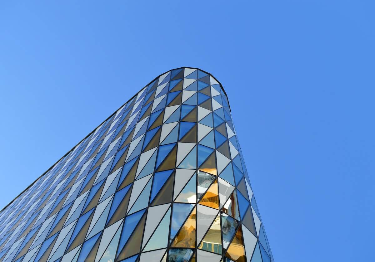 世界杯直播app下载-【复盘】创纪录米兰昂首阔步 积极拼抢造就无懈后防